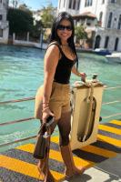 664320576: Chica busca chico en Madrid