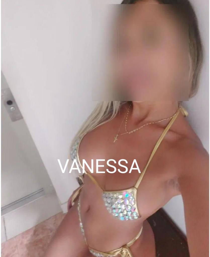 Chica busca chico en Almería: 