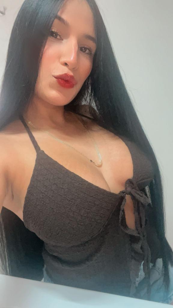 Chica busca chico en Cádiz: 