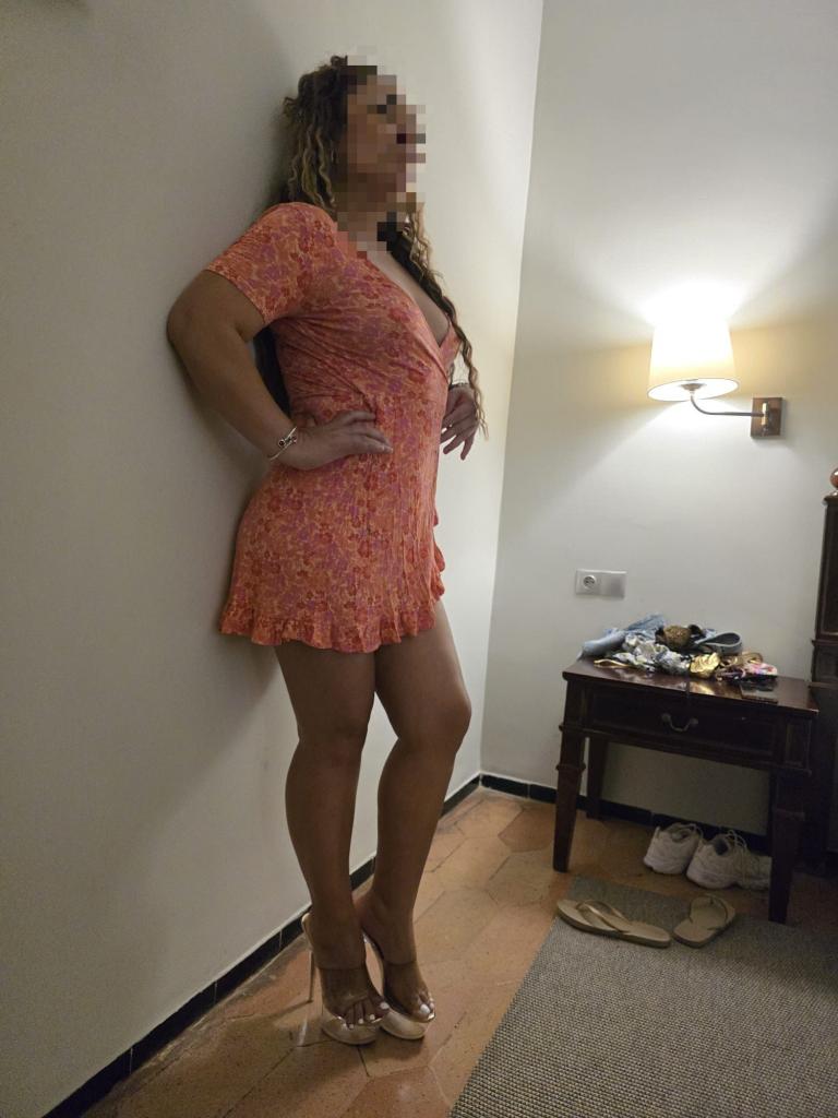 641880668: Chica busca chico en Guadalajara