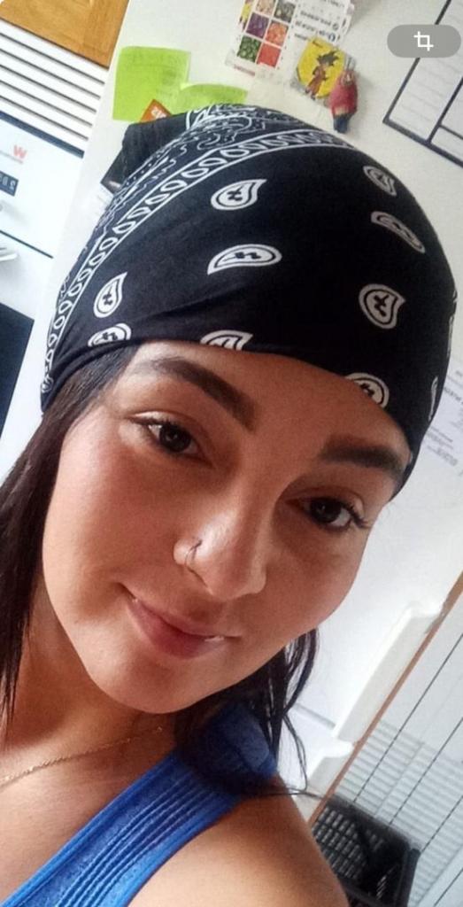 Chica busca chico en Granada: 