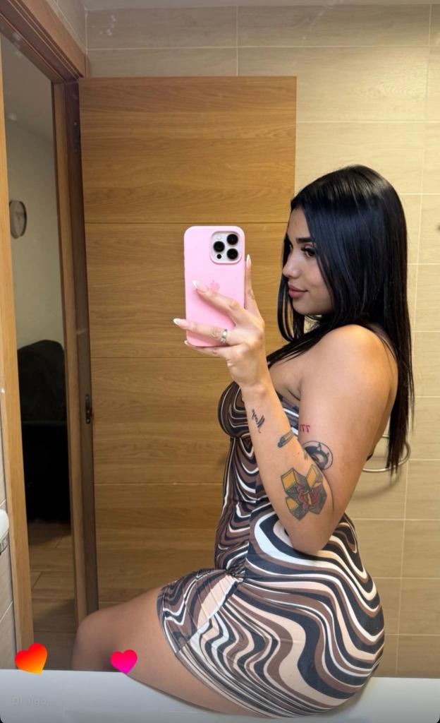 Chica busca chico en Almería: 