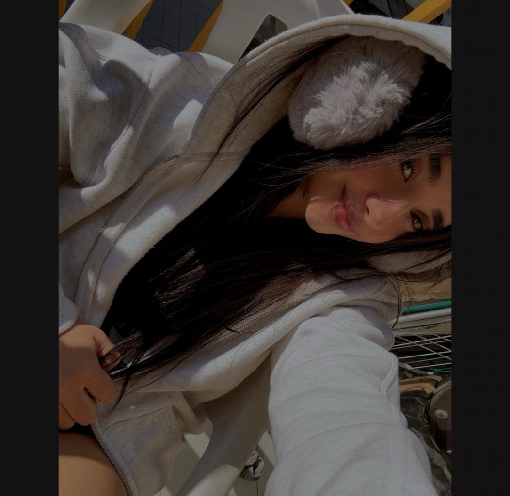 603698161: Chica busca chico en Cádiz