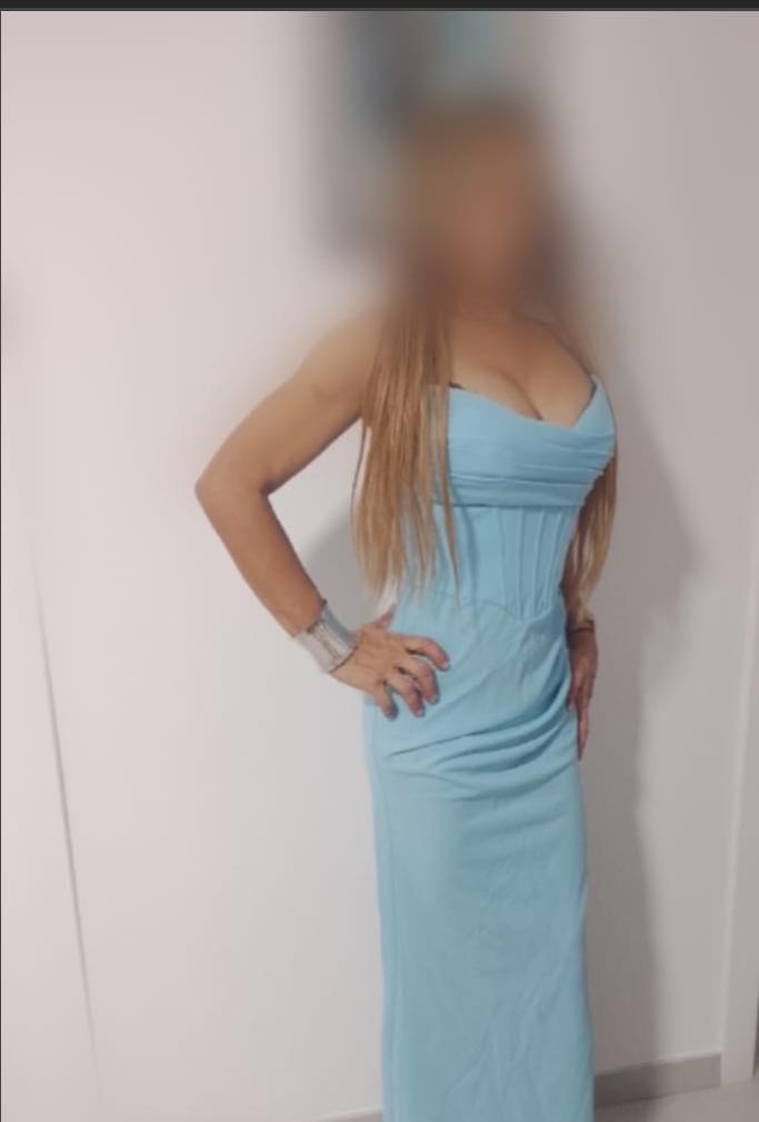 Chica busca chico en Huelva: 