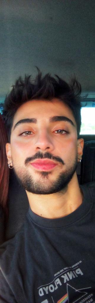 Chico busca chica en Barcelona: 