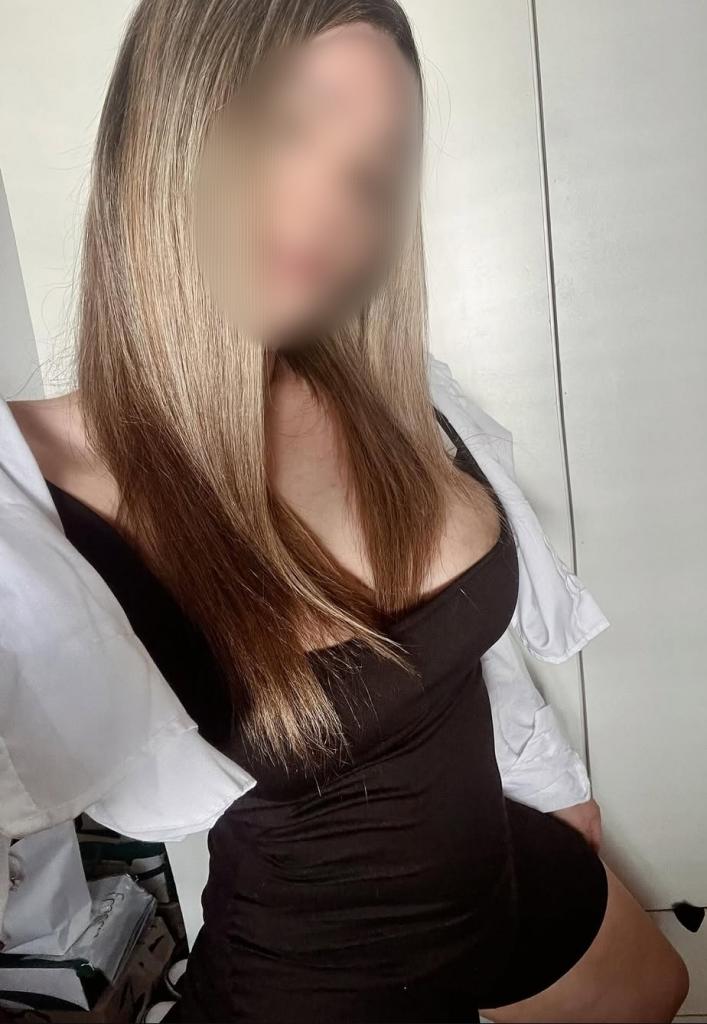 Chica busca chico en La Coruña: 