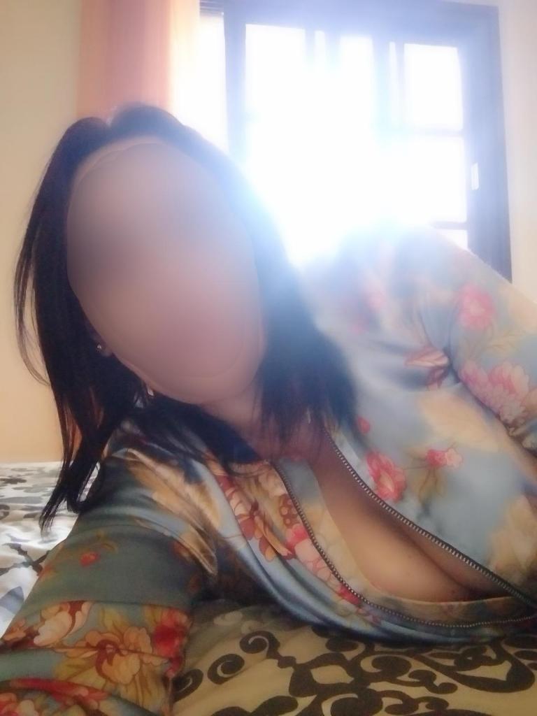 Chica busca chico en Cádiz: 