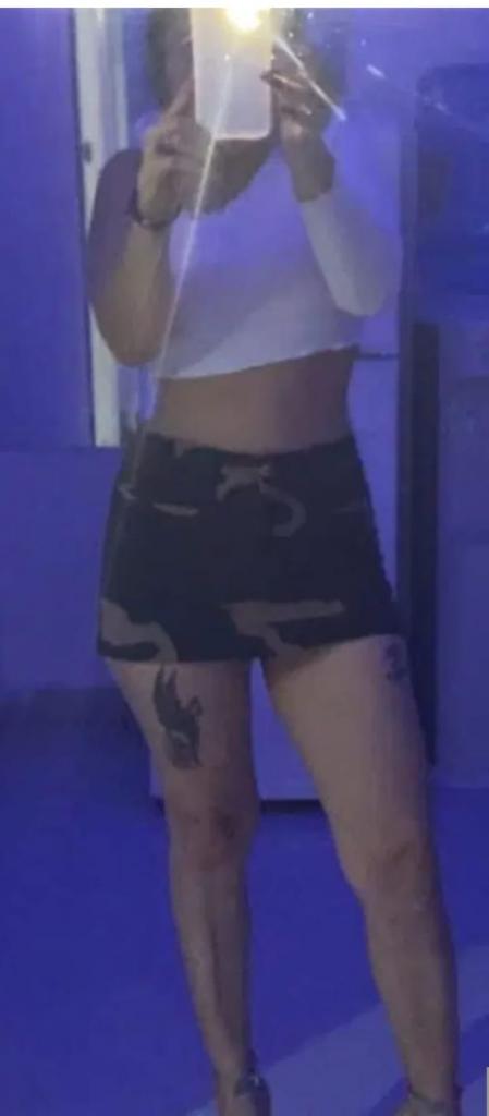 692328037: Chica busca chico en Zaragoza