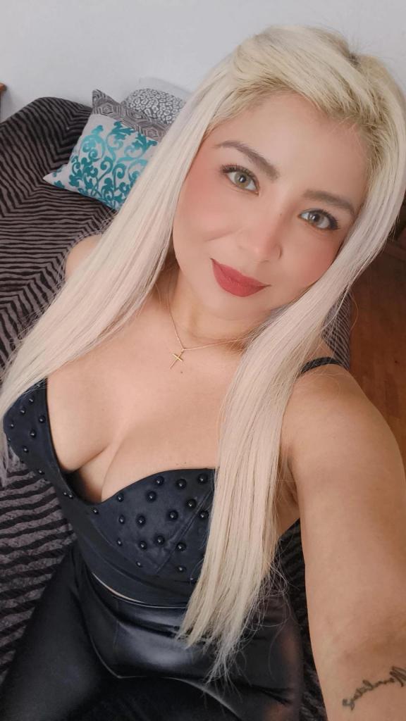 Chica busca chico en Jaén: 