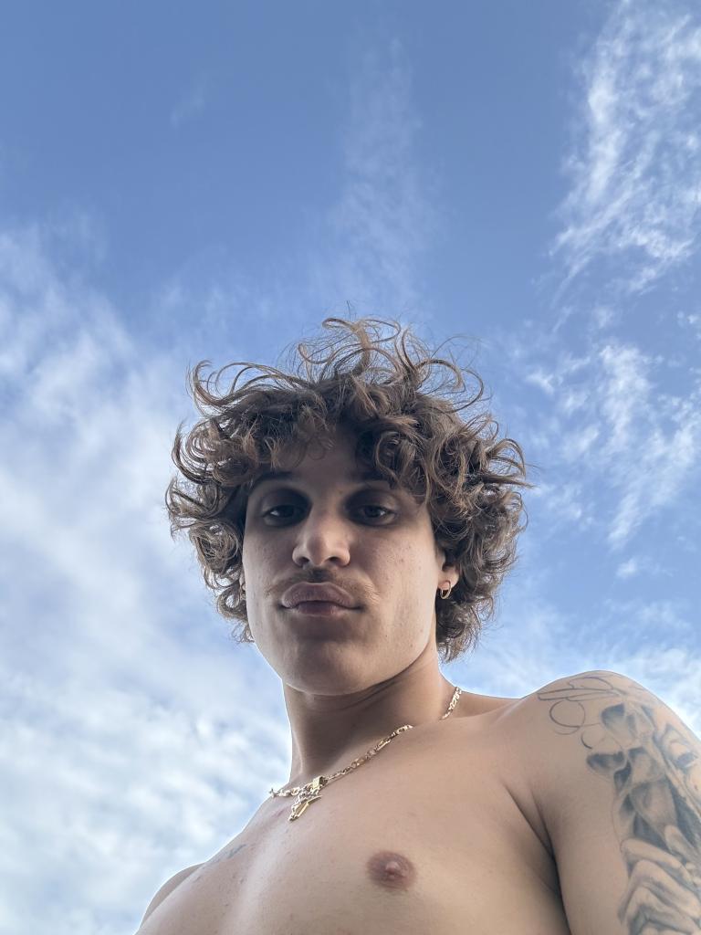 673418226: Chico busca chica en Málaga