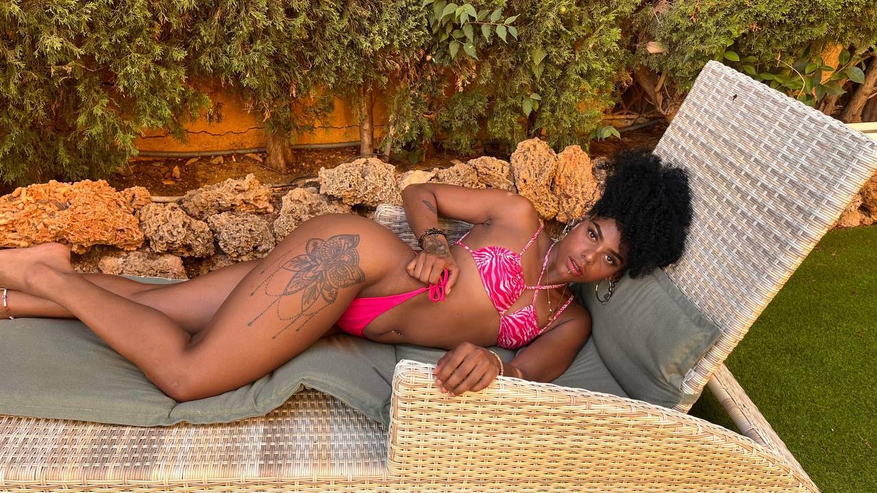 663404801: Chica busca chico en Madrid