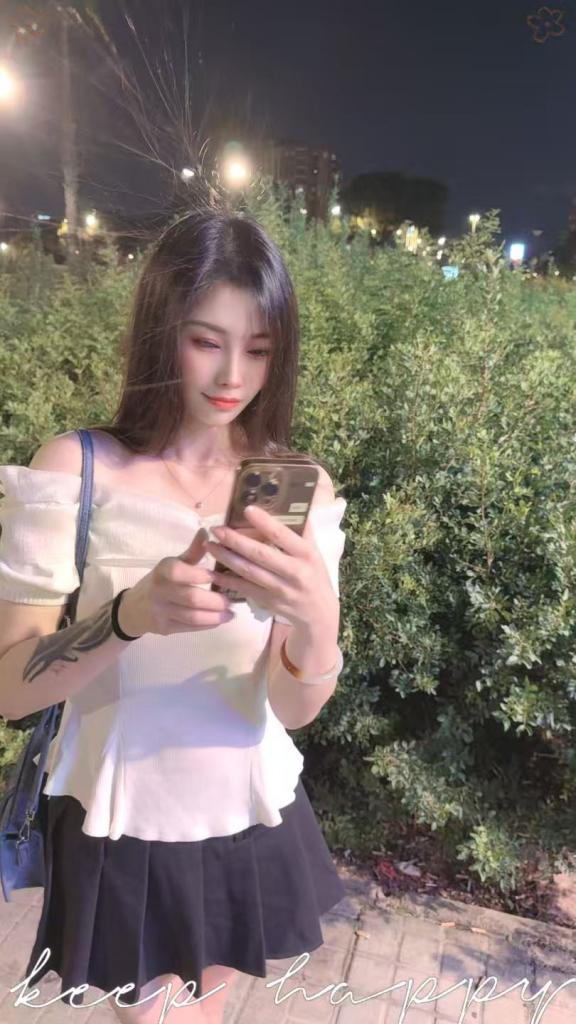 637455635: Chica busca chico en Valencia