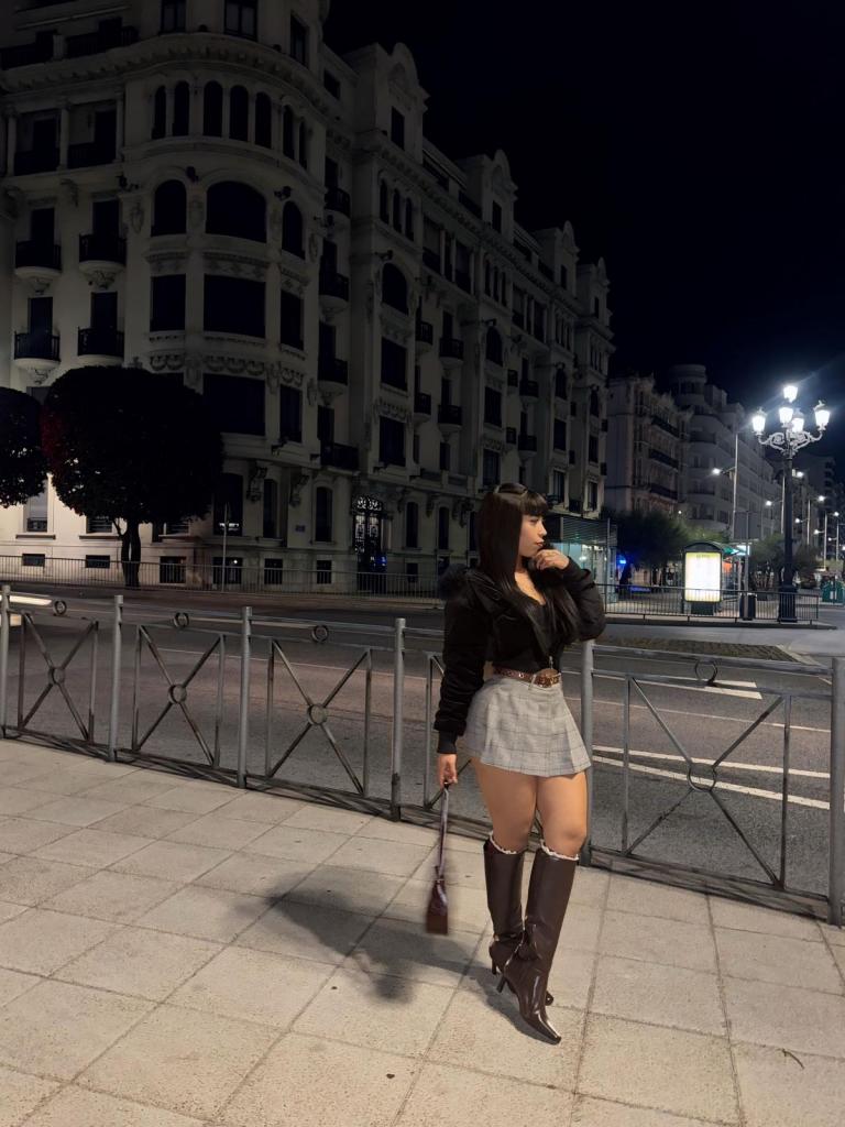 Chica busca chico en Cantabria: 