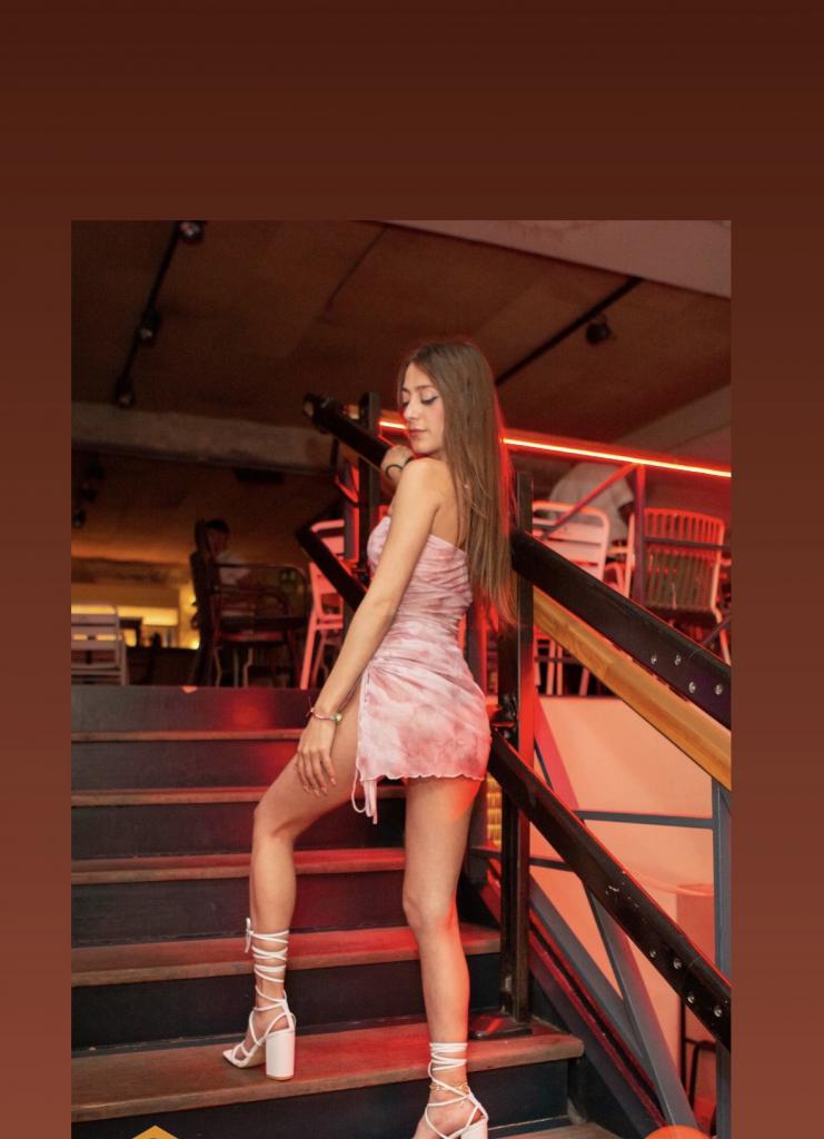 Chica busca chico en Barcelona: 