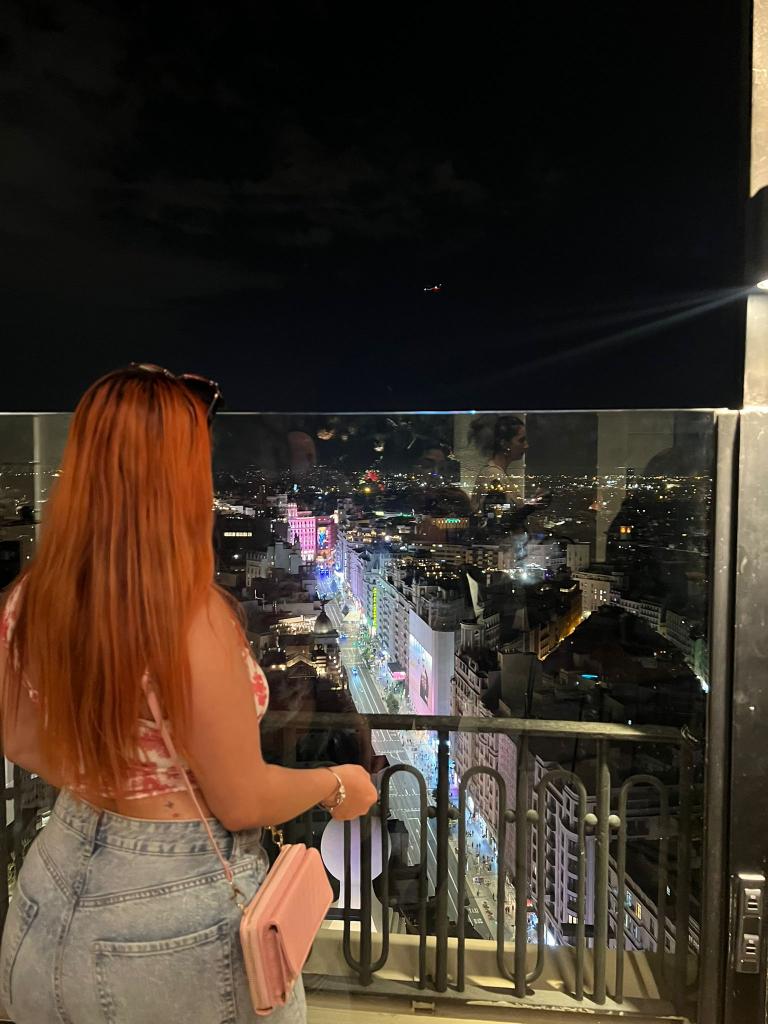 641076011: Chica busca chico en Pontevedra