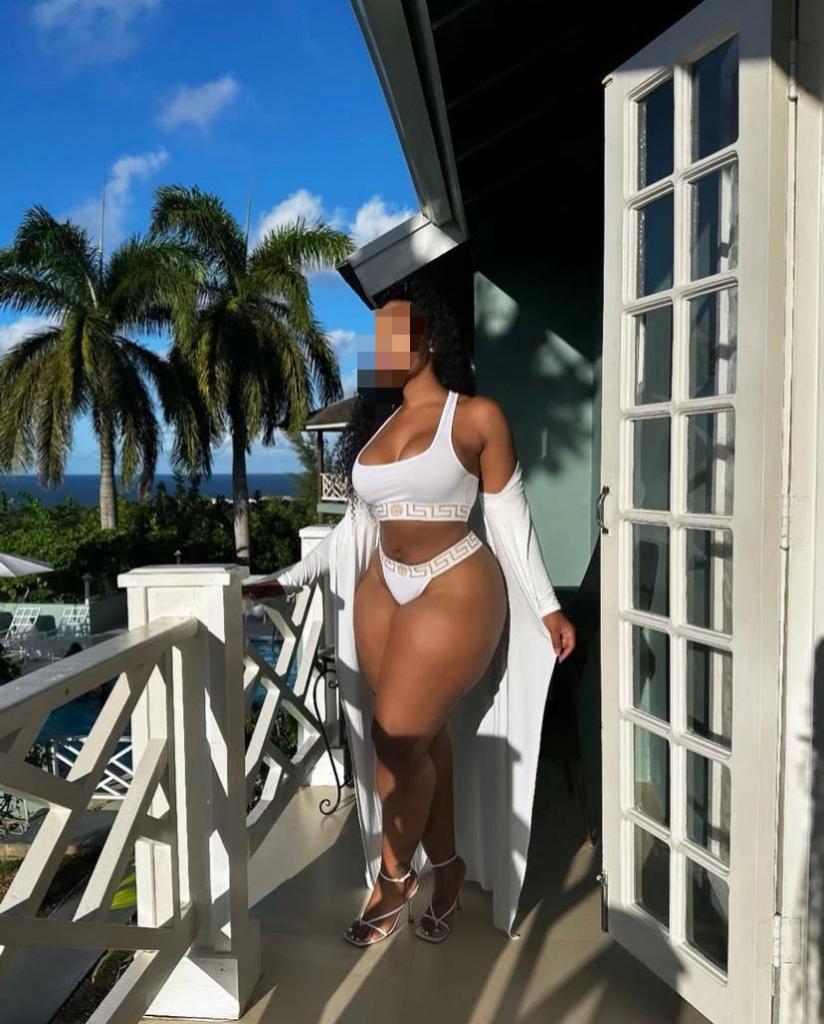 Chica busca chico en Gerona: 