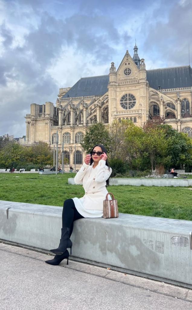 602436229: Chica busca chico en Málaga