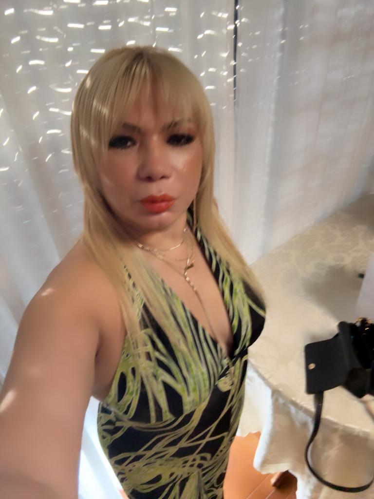 Chica busca chico en Lérida: 