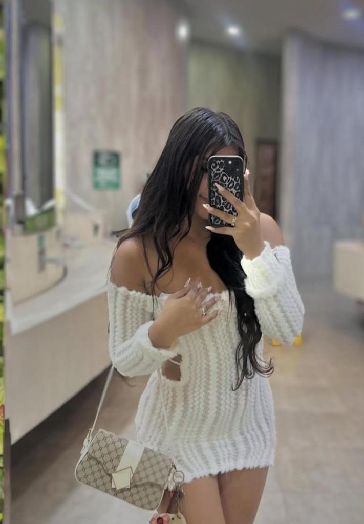 Chica busca chico en Granada: 