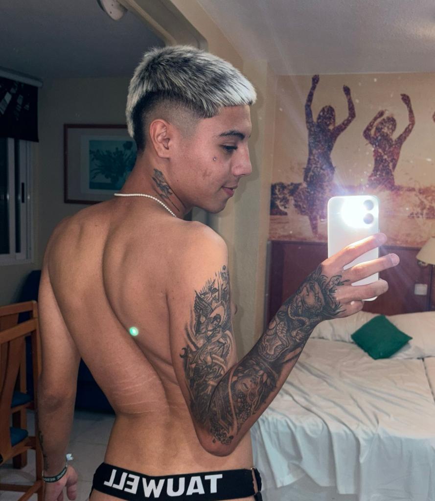 Chico busca chica en Valencia: 