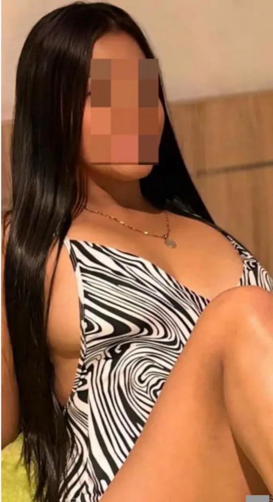 642461583: Chica busca chico en Cáceres
