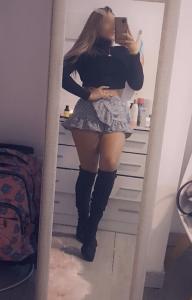 631188832: Chica busca chico en Alicante