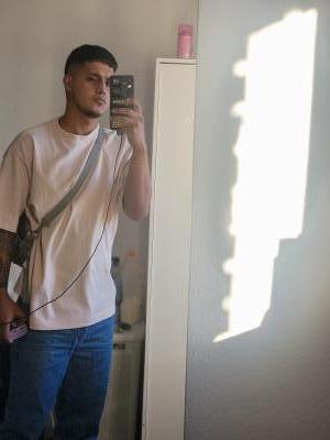 673514046: Chico busca chica en Alicante