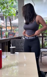 695049162: Chica busca chico en Lérida