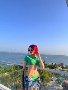 613466410: Chica busca chico en Alicante