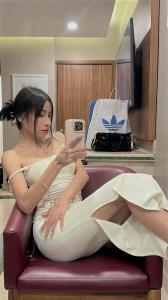 613349295: Chica busca chico en Asturias