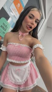 670214039: Chica busca chico en Alicante