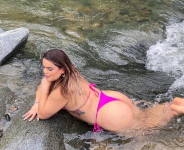 646358158: Transexual en La Coruña