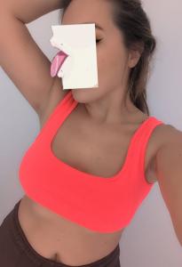 664647782: Chica busca chico en Castellón