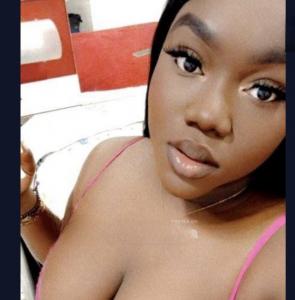 663456186: Chica busca chico en Málaga