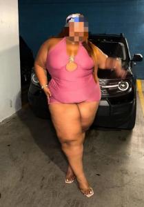 634368165: Chica busca chico en Navarra