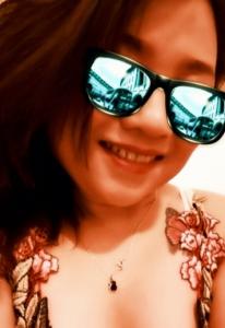 698271196: Chica busca chico en Gerona