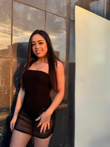 671268179: Chica busca chico en Madrid