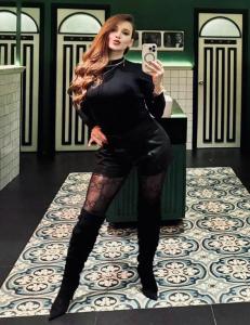 651840325: Chica busca chico en La Coruña