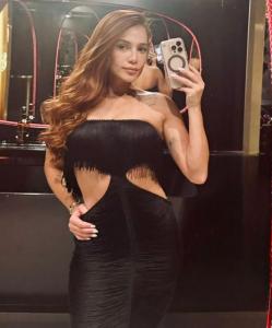 651840325: Chica busca chico en La Coruña