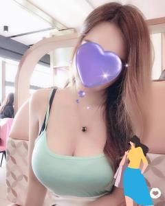 655986908: Chica busca chico en Barcelona