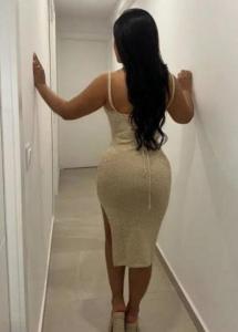 653697561: Chica busca chico en Málaga