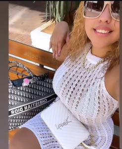 690266476: Chica busca chico en Barcelona