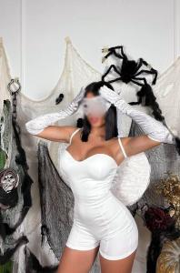 663108556: Chica busca chico en Cantabria