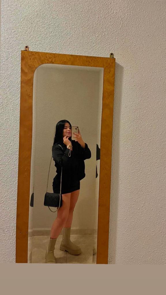 Chica busca chico en Sevilla: 