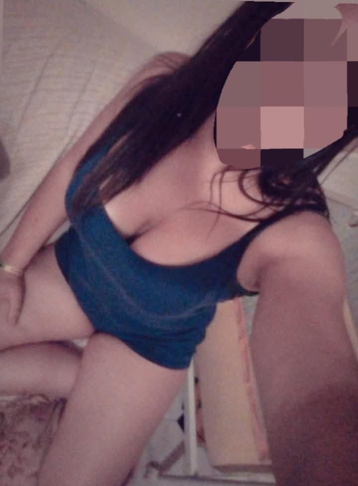 Chica busca chico en Sevilla: 