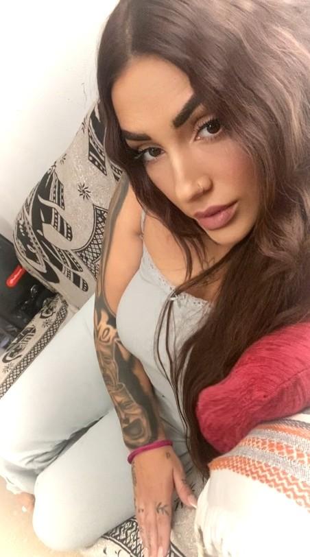 671210403: Chica busca chico en Valencia