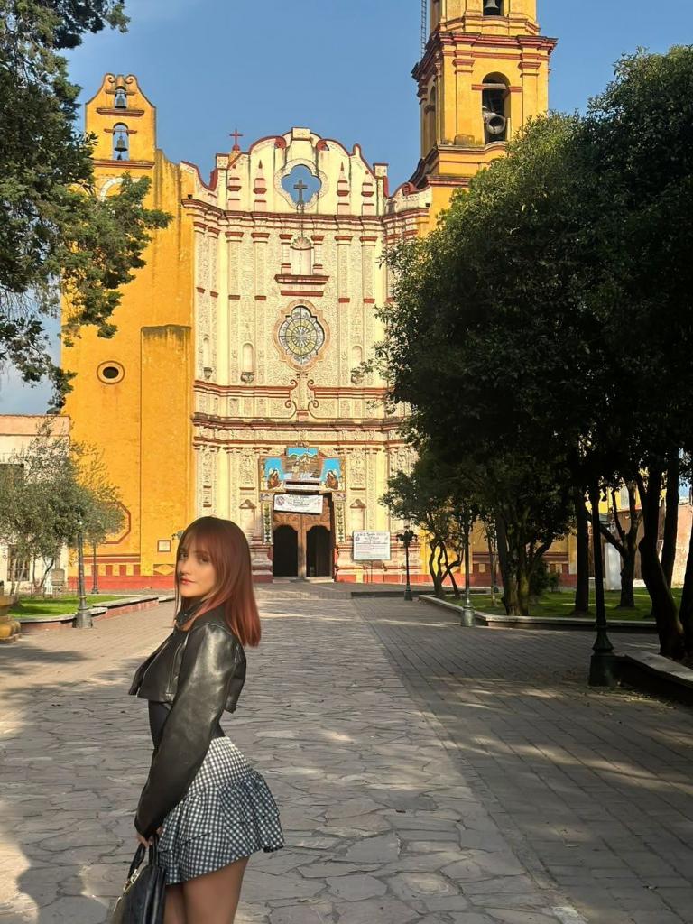 655768071: Chica busca chico en Asturias