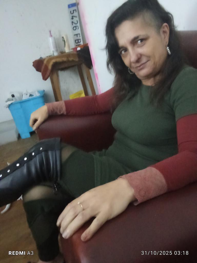 Chica busca chico en Pontevedra: 