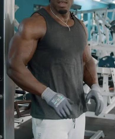 Chico busca chica en Barcelona: Chico busca chica