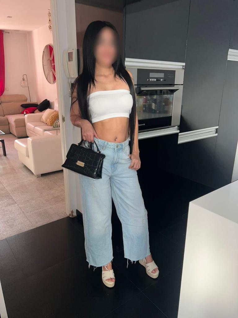 Chica busca chico en Granada: 